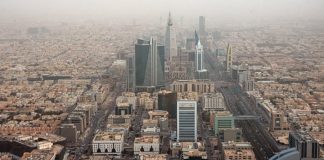 Saudi Arabia Suspends Travel from UAE, India, Pakistan Among 20 Countries